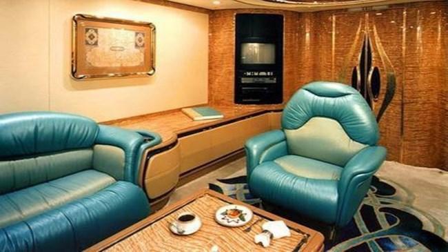 7. Boeing 747-430 Custom – 233 milyon dolar 7. Boeing 747-430 Custom – 233 milyon dolar