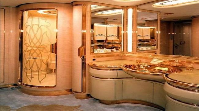 7. Boeing 747-430 Custom – 233 milyon dolar 7. Boeing 747-430 Custom – 233 milyon dolar