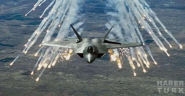 4. F-22 Raptor – 350 milyon dolar 4. F-22 Raptor – 350 milyon dolar