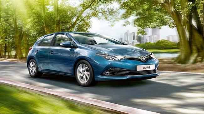 23 - Toyota Auris 1.4 D-4D 90PS 6 İleri Düz Vites