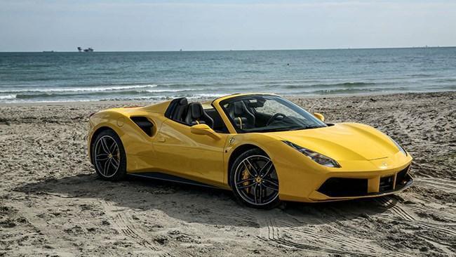 FERRARİ 488 SPİDER
