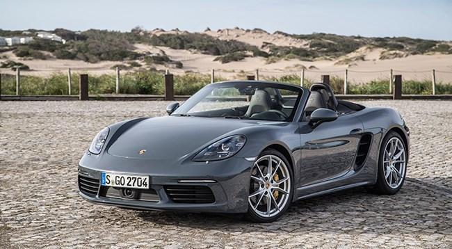 PORSCHE 718 BOXSTER