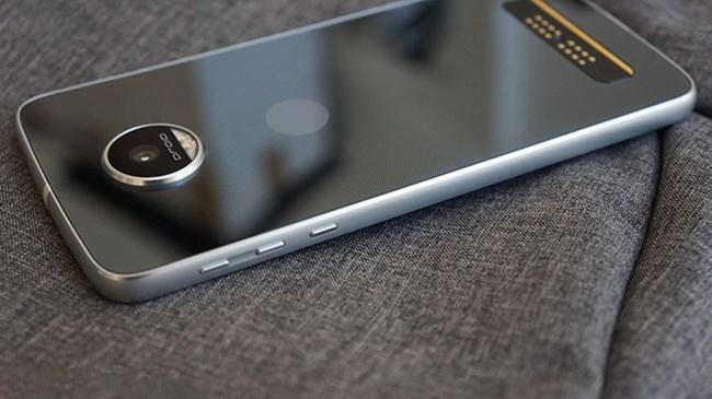 MOTOROLA MOTO Z PLAY MOTOROLA MOTO Z PLAY