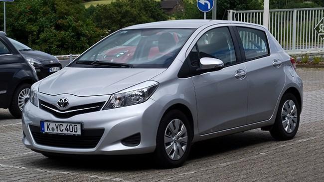 Toyota Yenilenen Yaris   1.0 Life