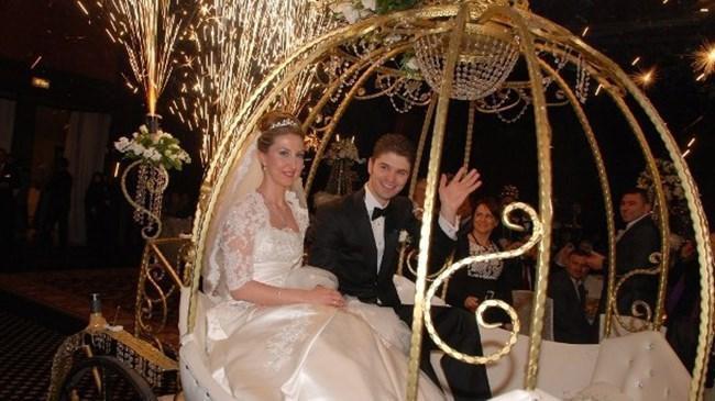 Gösteri İçin Lüks Harcamalar