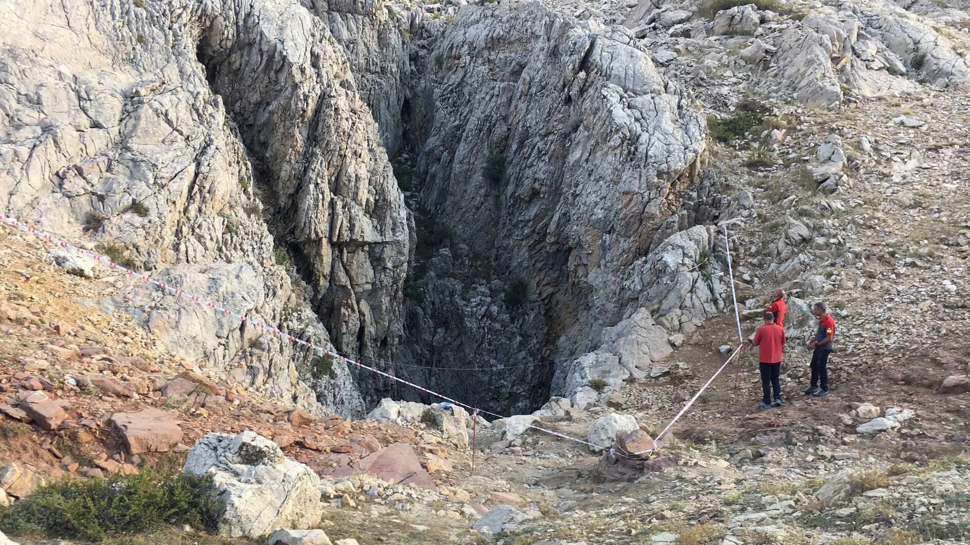 Cavers seek to resume Morca discovery halted after rescue op - Türkiye News