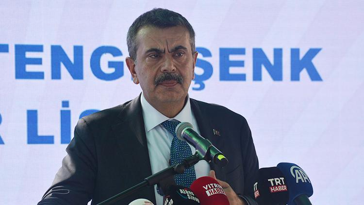 Bakan Tekin'den yeni müfredatla ilgili açıklama