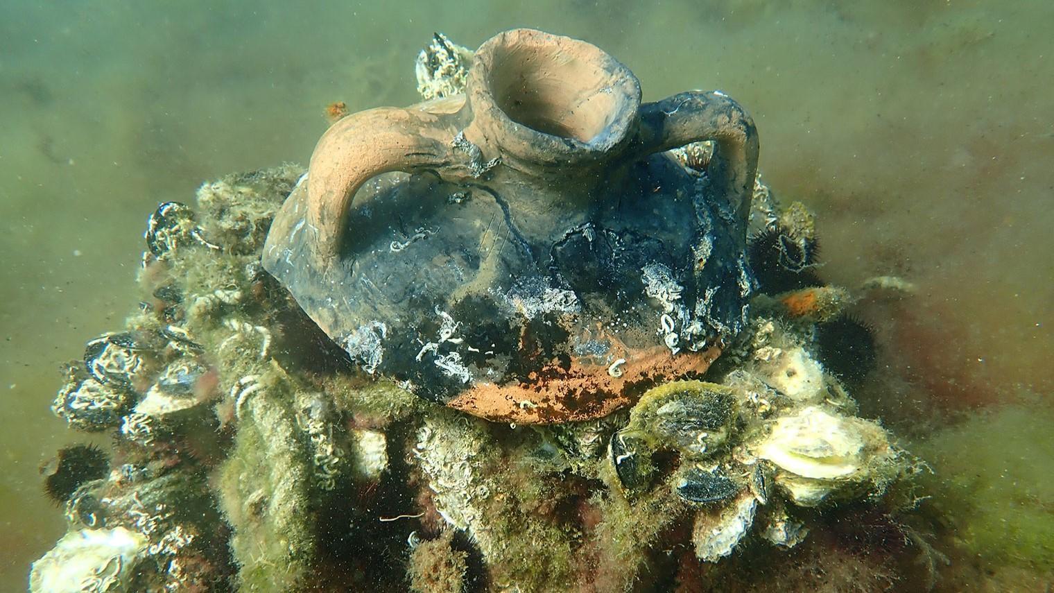 1,100-year-old Byzantine amphora found in Istanbul - Türkiye News