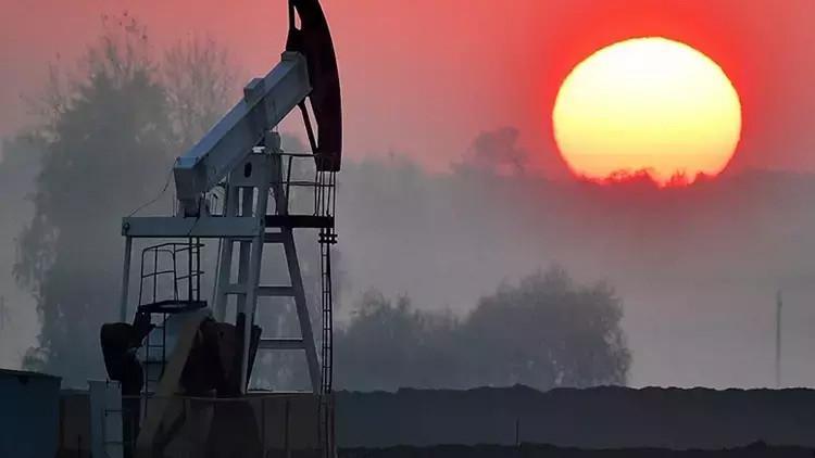 PETROL FİYATLARI GÜNCEL RAKAMLAR 2 EKİM: Brent petrol fiyatı ne kadar İran İsrail etkisi ile sert yükseliş işte petrol fiyatlarında son durum