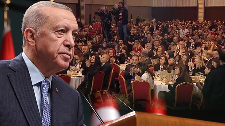 Son dakika: Cumhurbaşkanı Erdoğan düğmeye bastı... 20 bin öğretmen ataması yapıldı: Türkiye Yüzyılı Maarif Modeli vurgusu