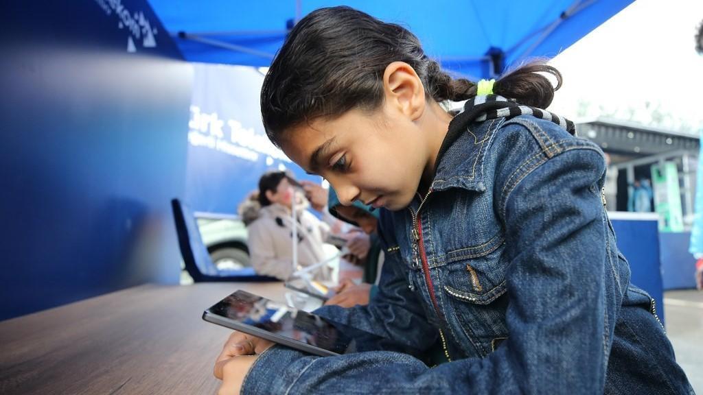 Türkiye mulls social media restrictions for children under 13