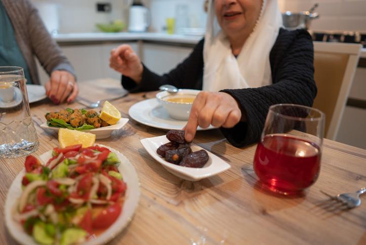 Uzmanından uyarı: Sahuru imsak vaktine yakın yapın, sonrasında uyumayın