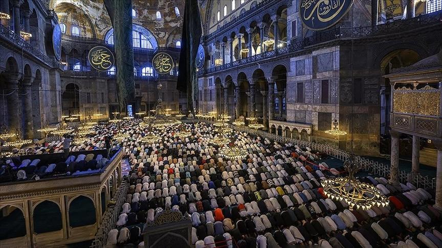 Eidの祈りは何時に2025になりますか？宗教問題の大統領職Eidの祈りの時代イスタンブール、アンカラ、イズミール、州が発表されました
