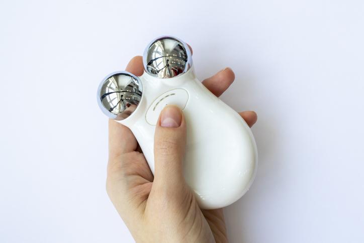 Metal dolgu ve implantı olanlar ondan uzak dursun