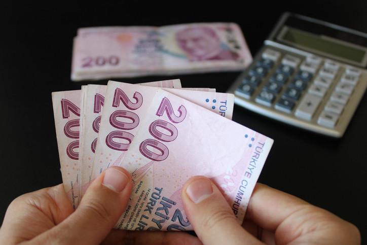 EV KADINLARINA EMEKLİLİK VAR MI, NE ZAMAN ÇIKACAK, ŞARTLARI BELLİ OLDU MU EV KADINLARINA EMEKLİLİK VAR MI, NE ZAMAN ÇIKACAK, ŞARTLARI BELLİ OLDU MU