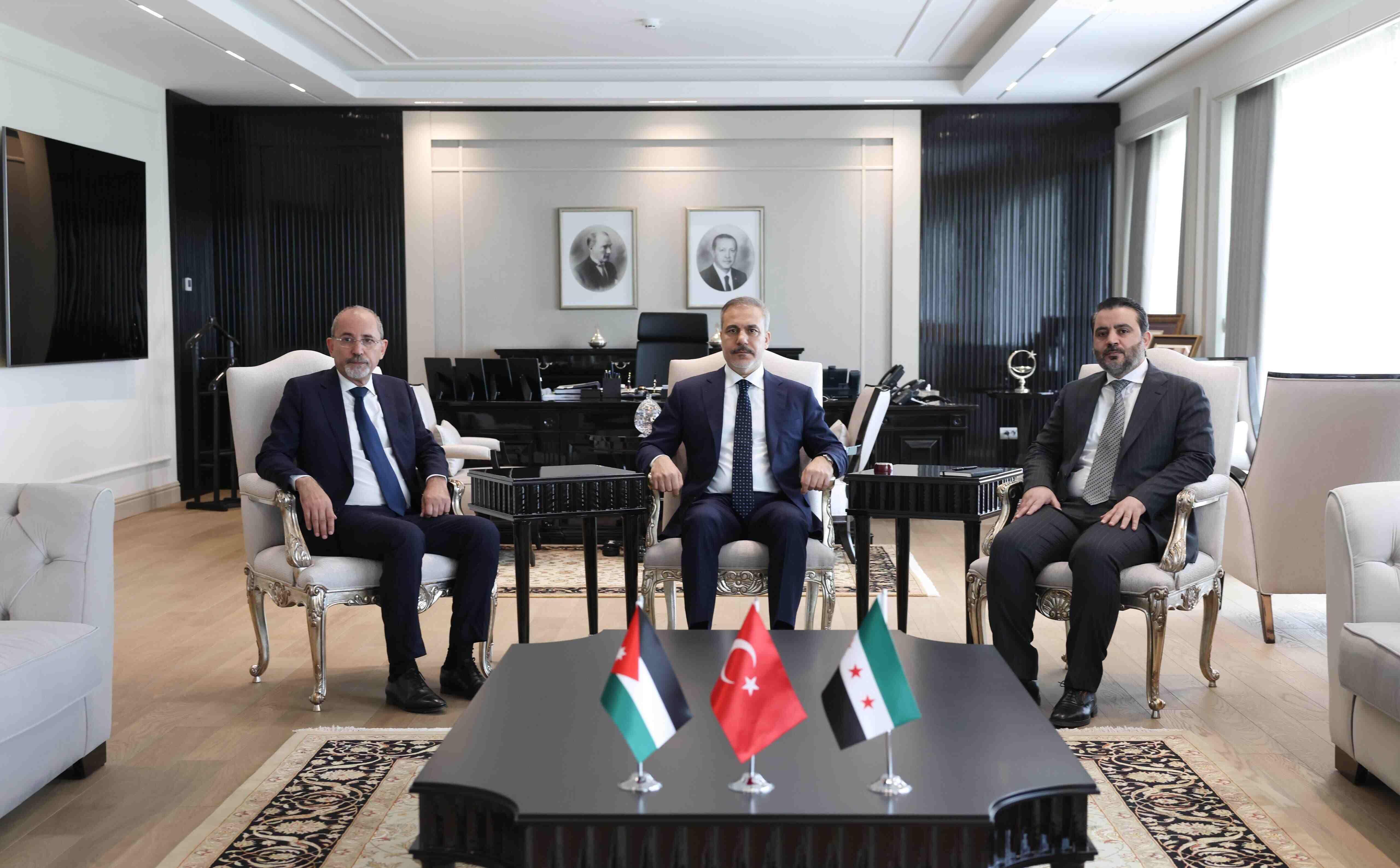 Türkiye, İstanbul'da Rusya ve Ukrayna'ya ev sahipliği yapmaya hazır diyor