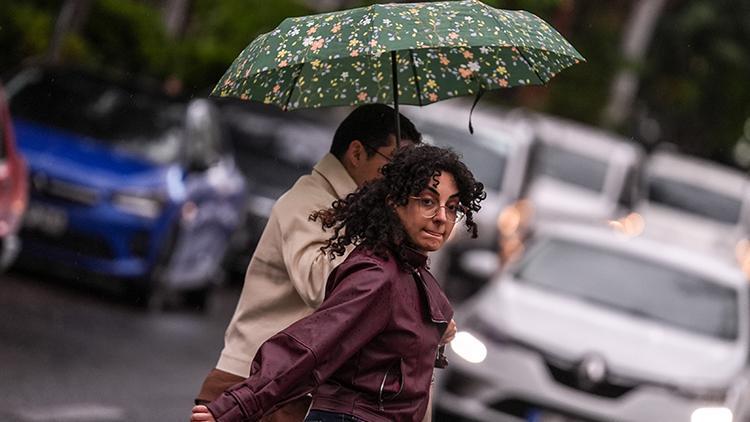 Son dakika: Meteoroloji'den yeni hava durumu raporu... 25 ilde sarı kodlu alarm! Sağanak, sel, kuvvetli rüzgar uyarısı