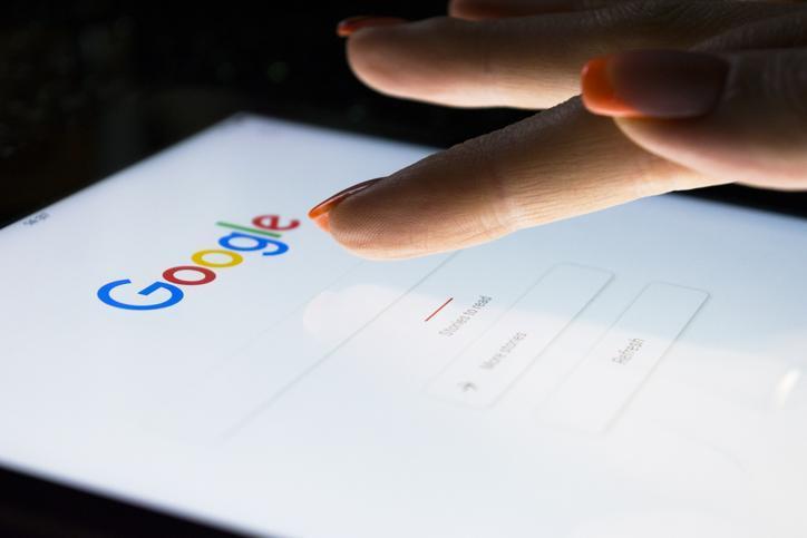 Google’ın ‘G’ logosu 10 yıl sonra değişti! Yeni Google logosu nasıl oldu?