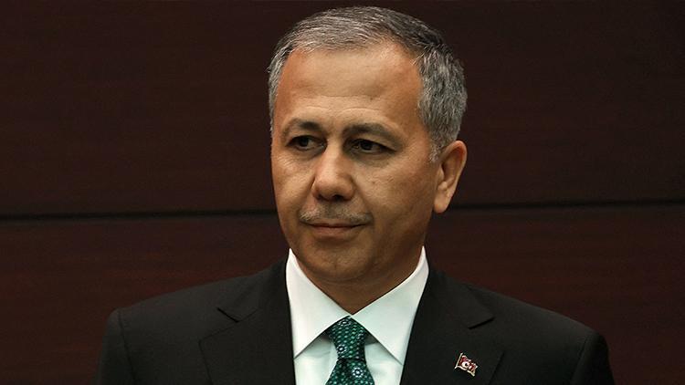 Bakan Yerlikaya: Hakkari ve Van'da 339 Kg Uyuşturucu ele geçirildi