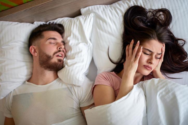 Eşin uykusu da gece boyunca parçalanıyor