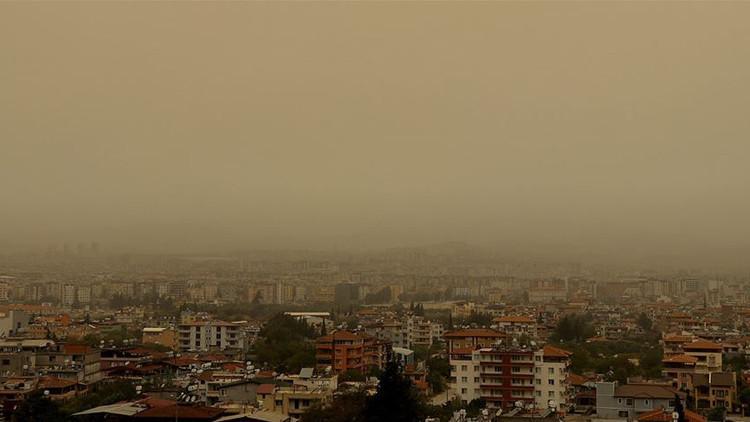 Toz taşınımı alarmı: Meteoroloji bölge bölge uyardı