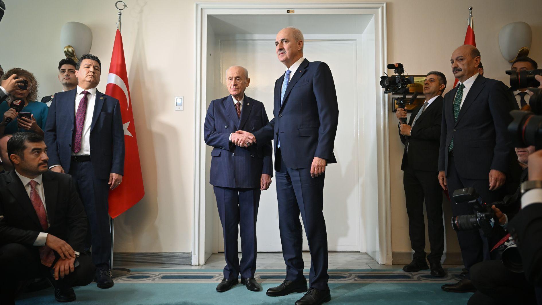 Kurtulmaş, dönemine yaklaştıkça parti turunu başlattı