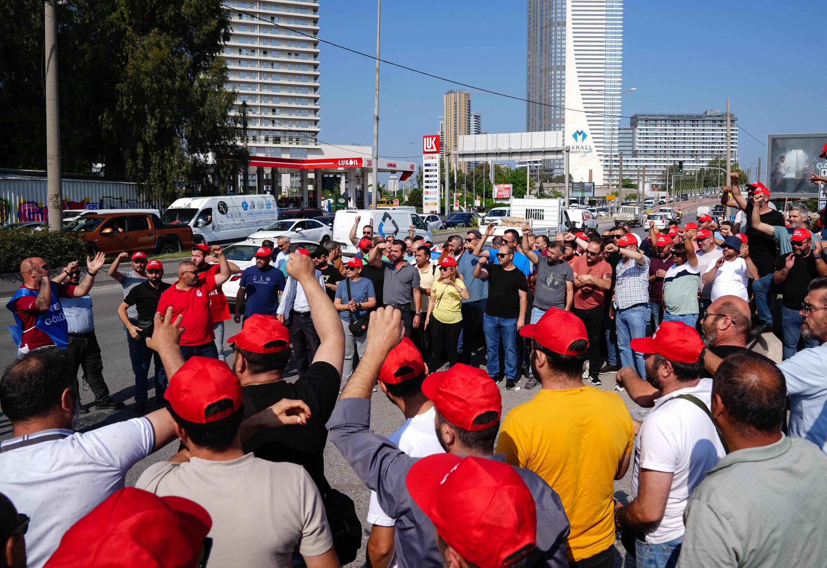 İzmir belediye işçileri greve gidiyor