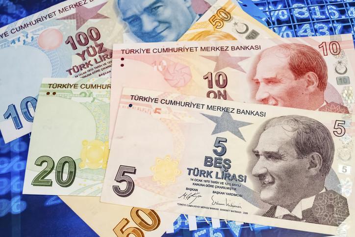 EN DÜŞÜK EMEKLİ MAAŞI ARTACAK MI