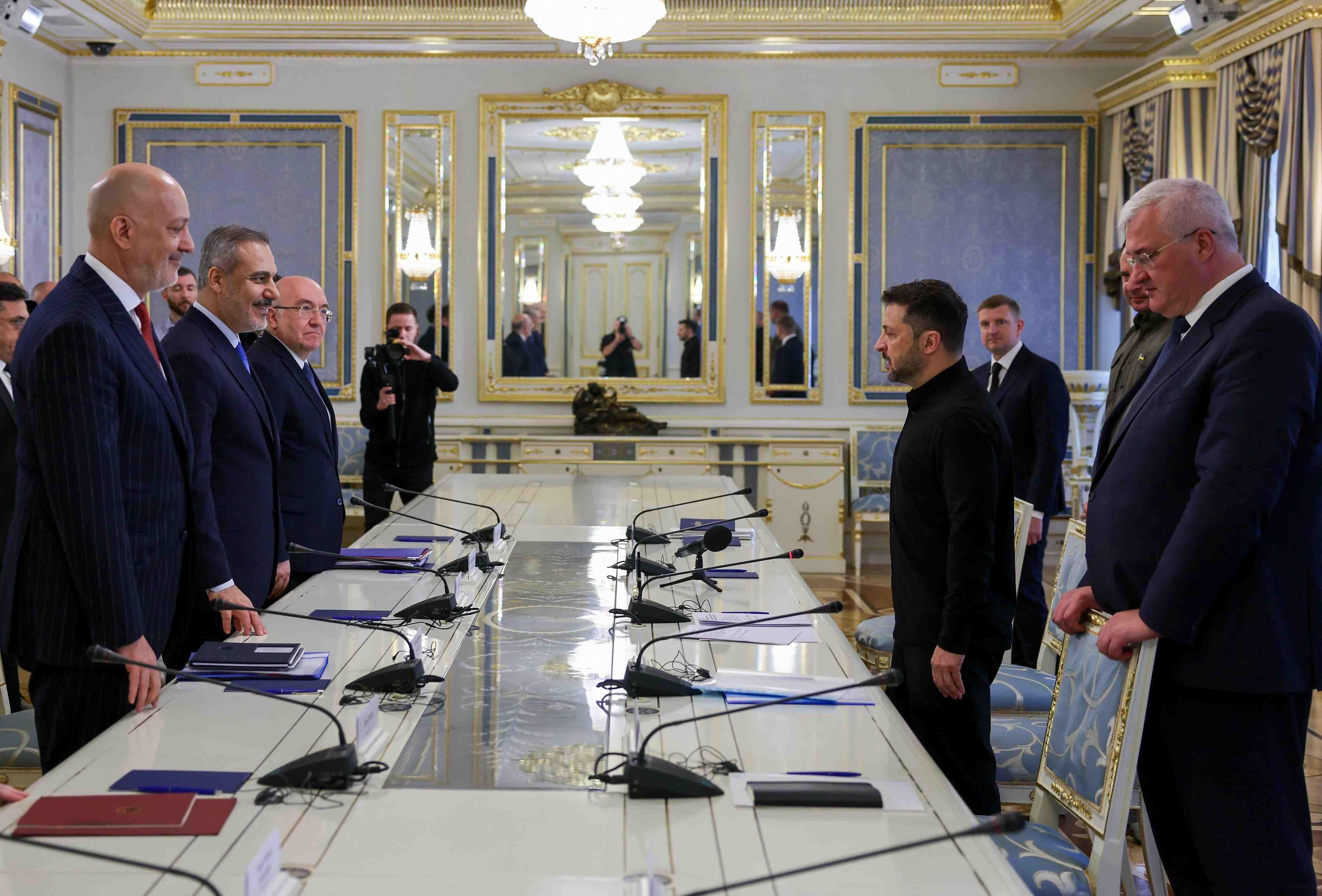 Türkiye, Trump-Putin-Zelensky toplantısına ev sahipliği yapmayı öneriyor