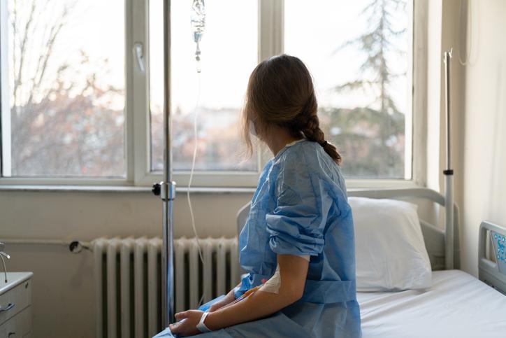 50 yaşın altındaysanız bu 6 yaygın kanser belirtisine dikkat 50 yaşın altındaysanız bu 6 yaygın kanser belirtisine dikkat