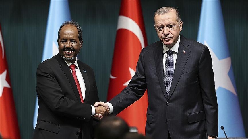Cumhurbaşkanı Erdoğan, Somali Cumhurbaşkanı Mahmud ile telefonda görüştü