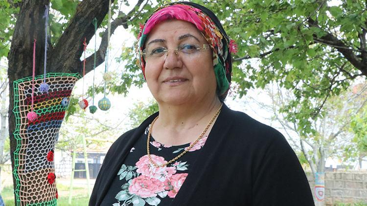 Evde sıkılınca kendini bu uğraşa verdi, herkesin beğenisini topladı! Bahçede görenler gözünü alamıyor