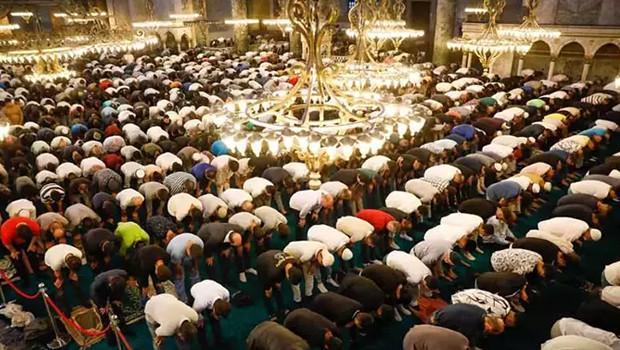 ESKİŞEHİR BAYRAM NAMAZI SAATİ 2025 || ESKİŞEHİRDE KURBAN BAYRAMI NAMAZI SAAT KAÇTA KILINACAK