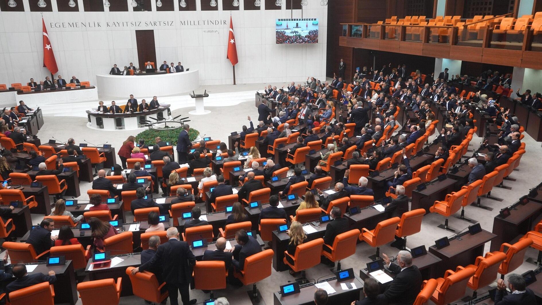 Ceza Reformu Yasası Hasta, Yaşlılar için Hapishane Şartlarını Getiriyor
