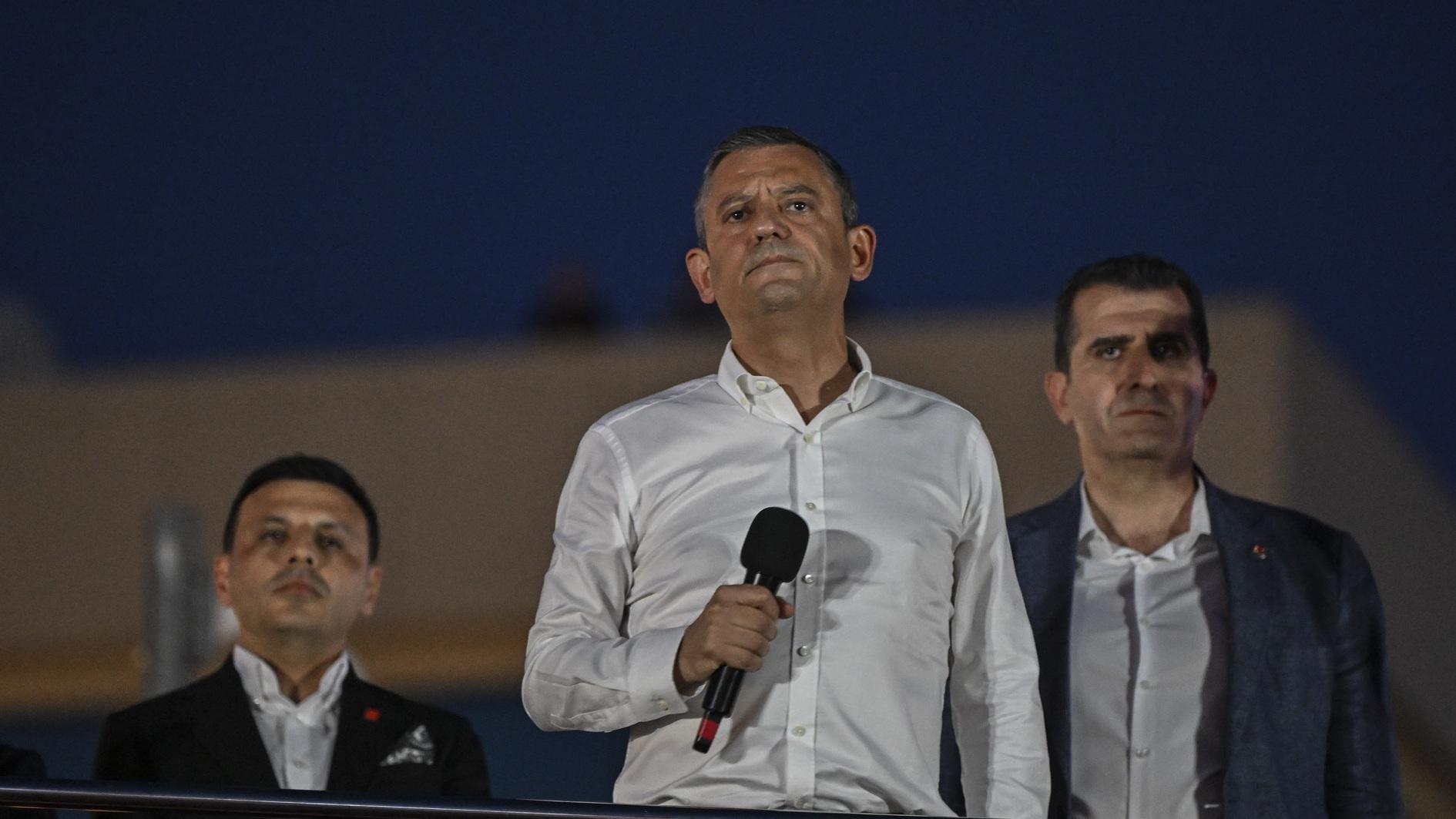Özel, savcı hakkındaki açıklamalar konusunda soruşturma ile karşı karşıya