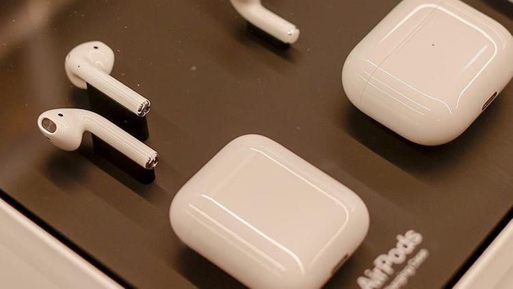 Apple'dan yeni YZ hamlesi! Çevirmeniniz kulağınız olacak