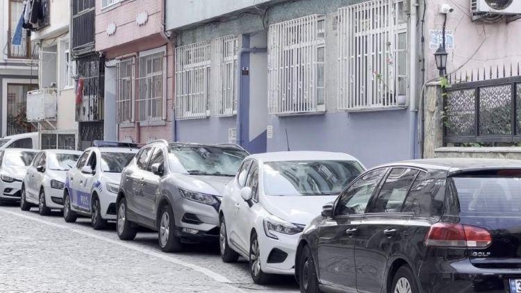 Fatih'te polis vahşeti! Arkadaşını parçalara ayırıp intihar etti