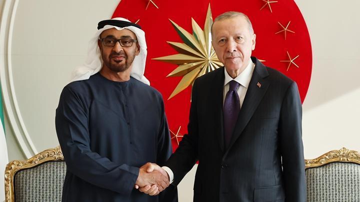 Cumhurbaşkanı Erdoğan, BAE Devlet Başkanı Al Nahyan'la telefonda görüştü