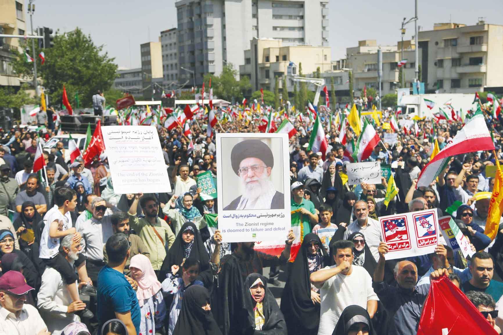 İranlılar İsrail’i protesto etti