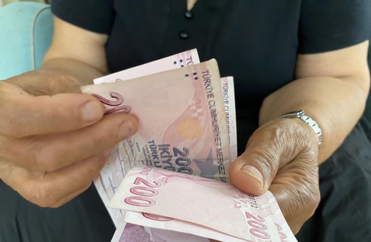 ERKEN EMEKLİLİK İÇİN 50 YAŞ ŞARTI VAR ERKEN EMEKLİLİK İÇİN 50 YAŞ ŞARTI VAR