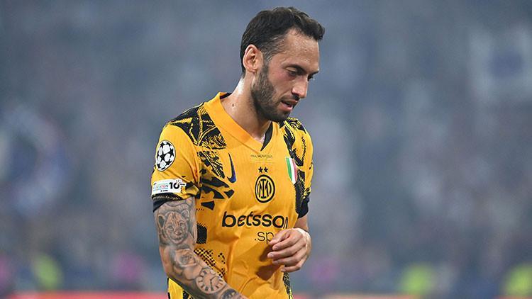 Inter'e Hakan Çalhanoğlu'ndan kötü haber!