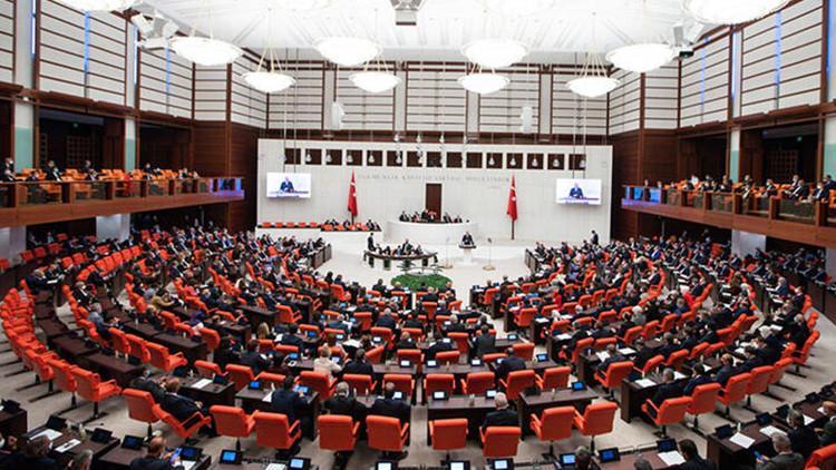 AK Parti yeni kanun teklifini TBMM Başkanlığına sundu