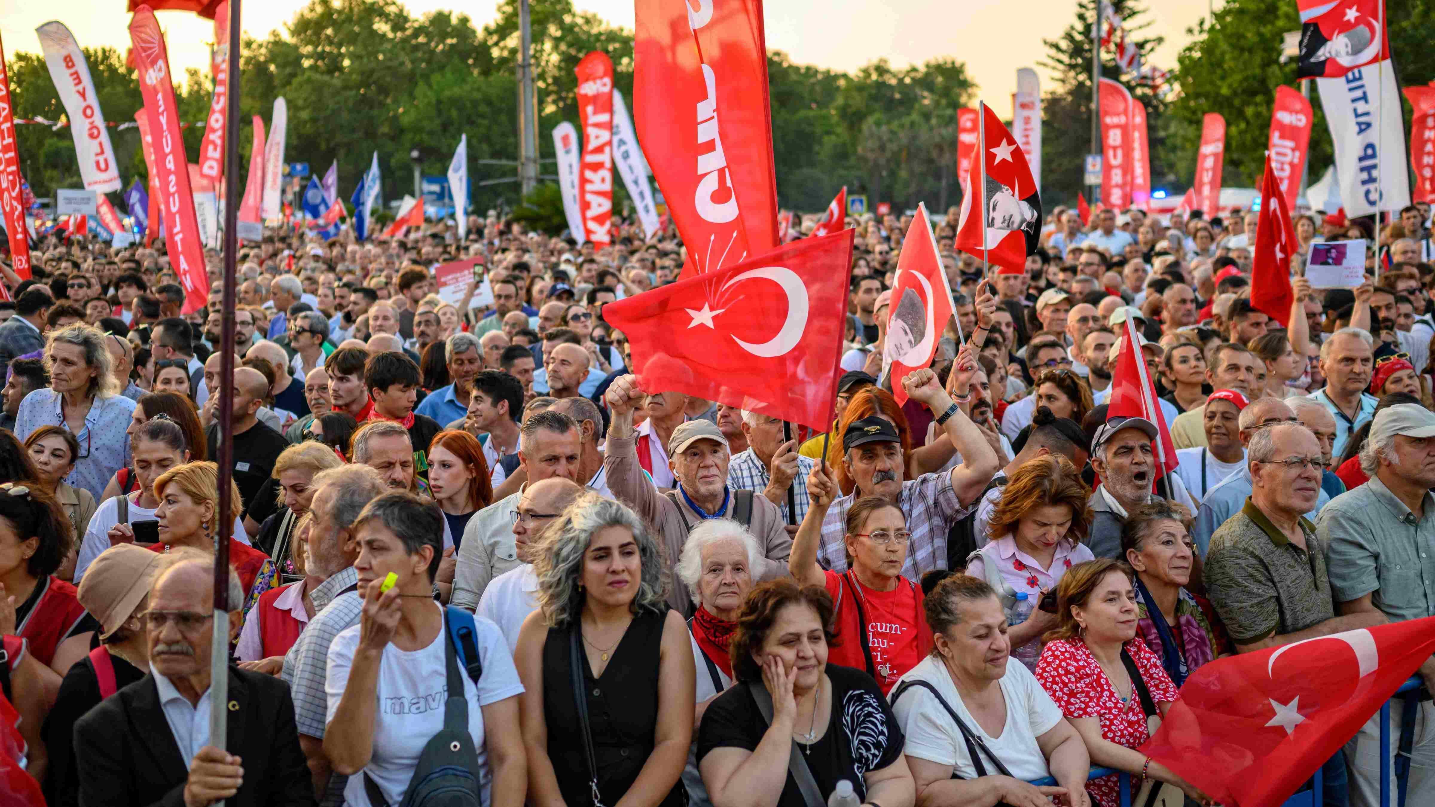İMAMAMLU Duruşması'nın Canlı Yayını Parlamento Onayı: Bakan