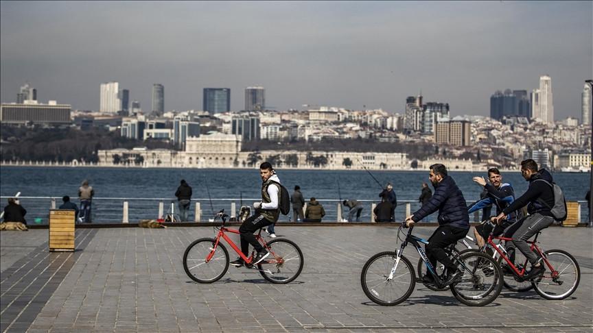 İstanbul, bisiklete binmek için uygulanabilir bir şehir olarak ortaya çıkıyor, diyor Advocate
