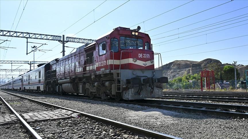 Türkiye Lands 2.4 Bln Euro Yeşil Finansman Nakhchivan'a Demiryolu Bağlantısı