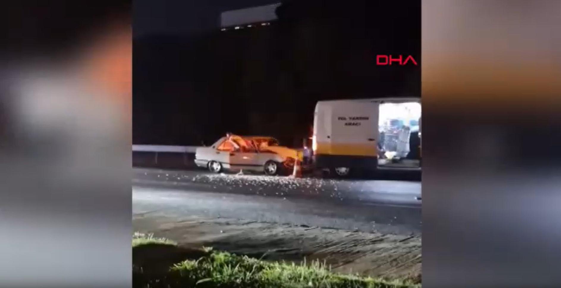 Kücelikçekmece’de otomobil, ett yol bakim Aracına çarptı: 1’i azin 5 Yaraları
