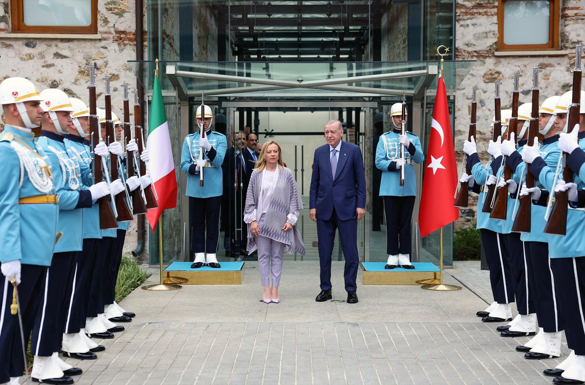 Dolmabahçede Türkiye, İtalya ve Libya İşbirliği Zirvesi... İlk fotoğraflar geldi