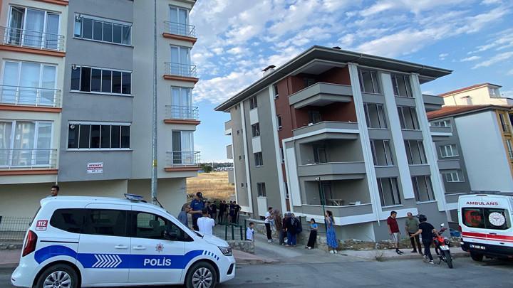 Karabükdete başanma Ahamasuydaki çift, yangın çırcan evde ÖLÜ bullunmaştu! Cezaevinden Izinli çıkm evi rahatsız et