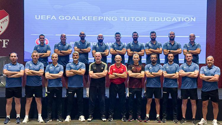 Türkiye Futbolunda Yeni Çağ: UEFA Kaleci A Kursu Başlıyor! Türk Kalecilerin Geleceği Parlak