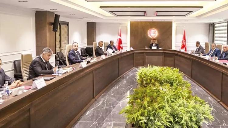 8. DÖNEM TOPLU SÖZLEŞME MEMUR ZAMMI KARARI YÜRÜRLÜĞE GİRDİ || Memur ve memur emekli zammı 2026 belli oldu mu, enflasyon farkı ile memur maaşı ne kadar olacak Tek tek memur ve memur emeklisi 2026- 2027 zam oranları tahminleri